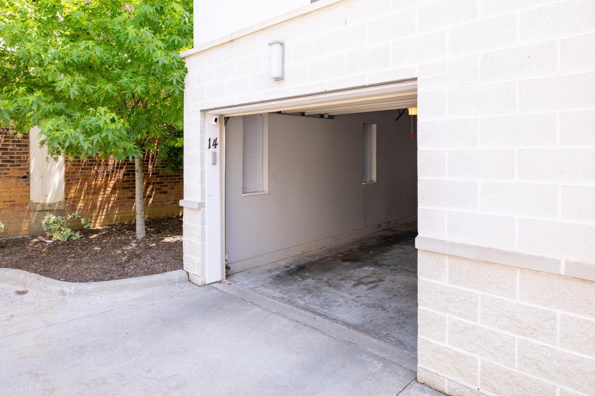 Luxury Downtown Townhome Unit 14 Cleveland Extérieur photo