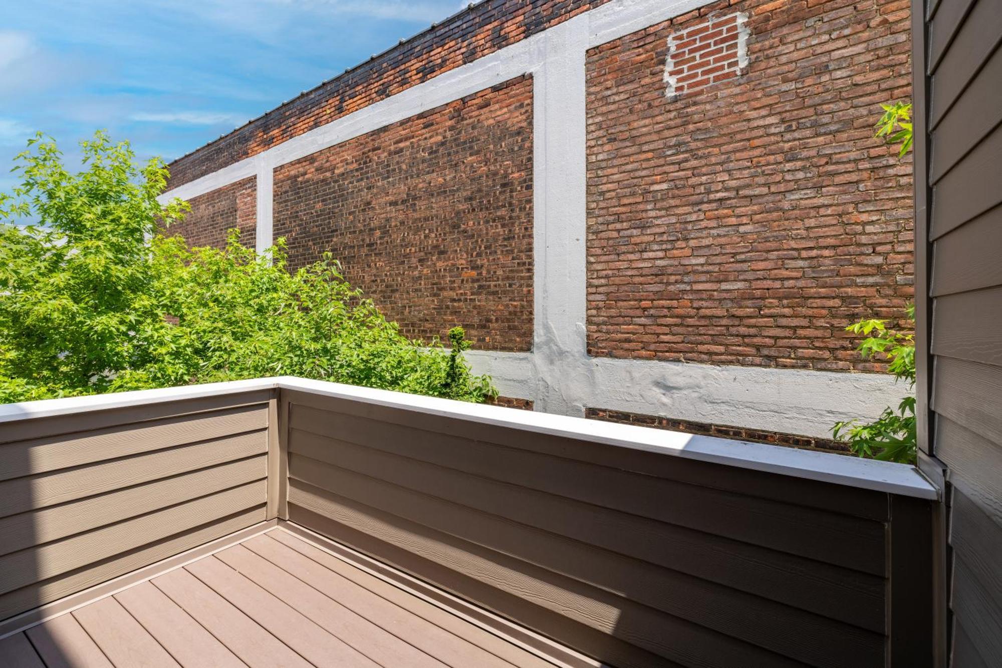 Luxury Downtown Townhome Unit 14 Cleveland Extérieur photo